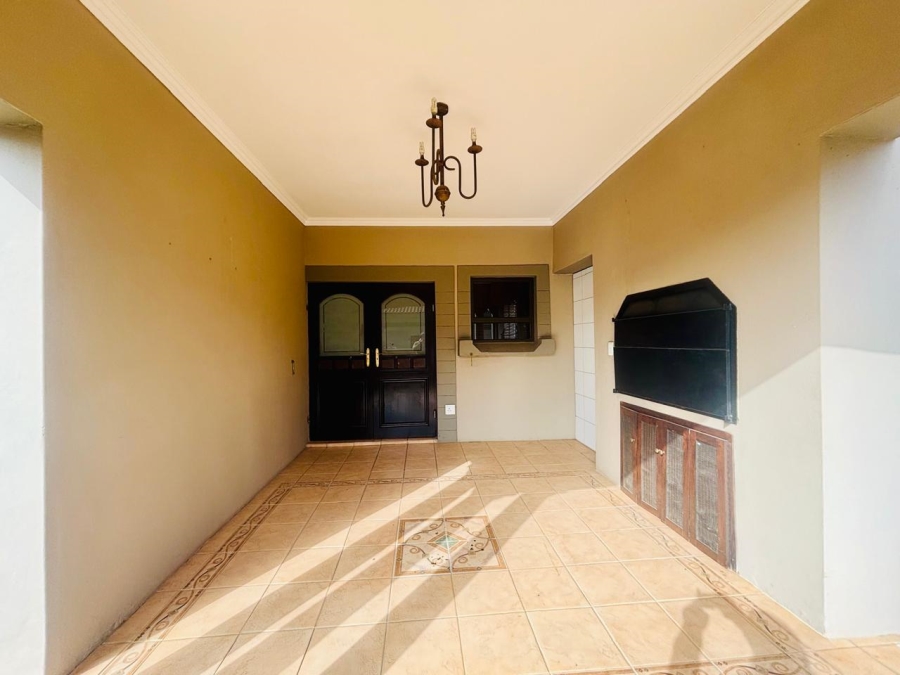 3 Bedroom Property for Sale in Dan Pienaar Free State